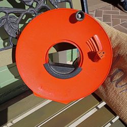 100' Ft Extension Cord With Wheel 