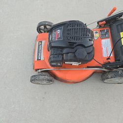 Yard Force 21inch Gas Mower