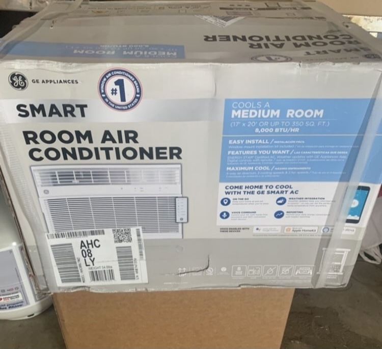 GE Appliances Smart Air Conditioner Brand New in the Box