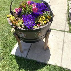Wine Barrels/ Garden 🪴 Decorations 