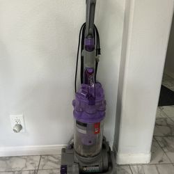 Dyson Animal DC14 Upright Vacuum