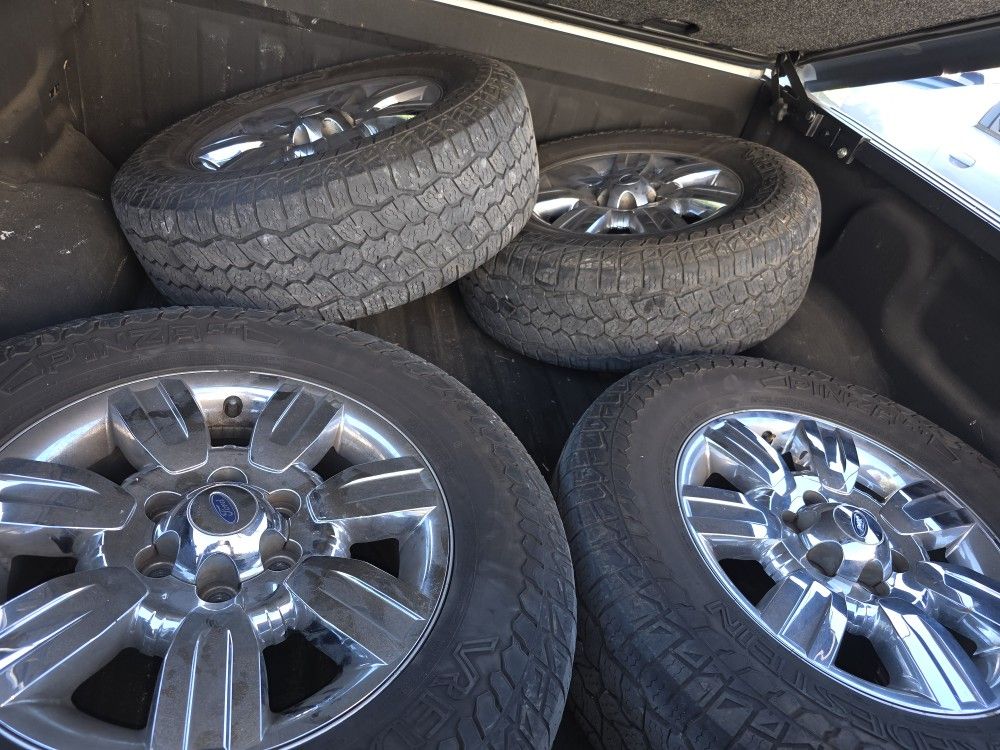 2009 Ford F150 18" Rims And Tires 