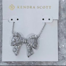 KS bow necklace