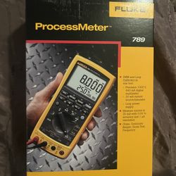 Fluke 789 ProcessMeter – Industrial Multimeter & Loop Calibrator
