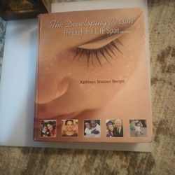 The Developing Person Through the Life Span...

by Kathleen Stassen Berger, Berger Varnhagen, Kathleen Stassen Nerger

