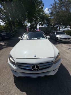 2016 Mercedes-Benz C-Class