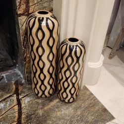 2 Piece Beautiful Designer Vases