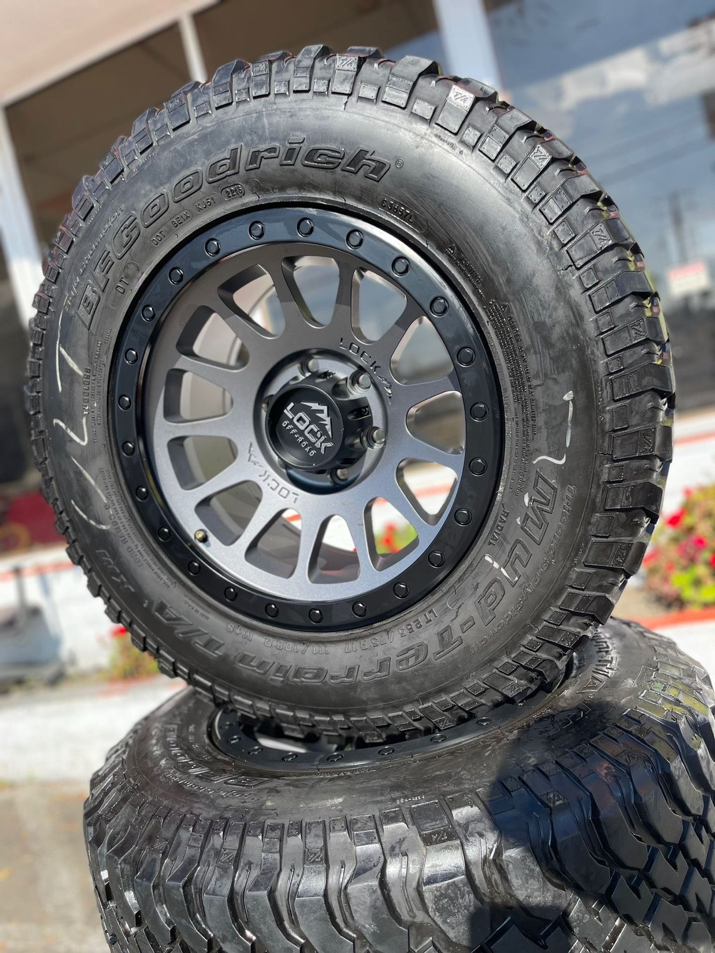 Rines nuevos para Toyota Tacoma Chevy Silverado Con llantas 255/75/17 Bfgoodich
