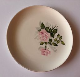 Vintage Taylor, Smith & Taylor (TS&T) "Summer Rose" 10-Inch Dinner Plate (March 1957)