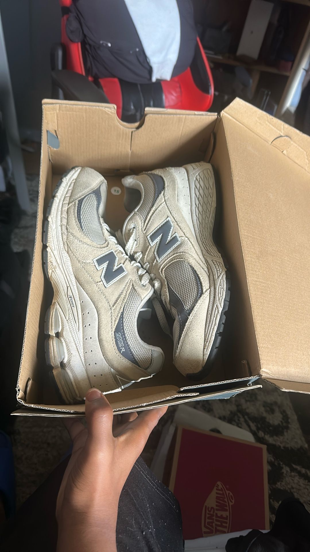 New Balance 2002 9.5
