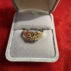 10k Gold Ring