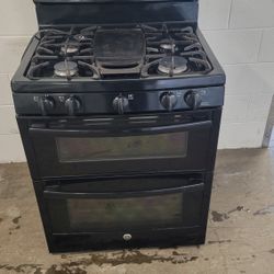 GE DOUBLE OVEN GAS STOVE 