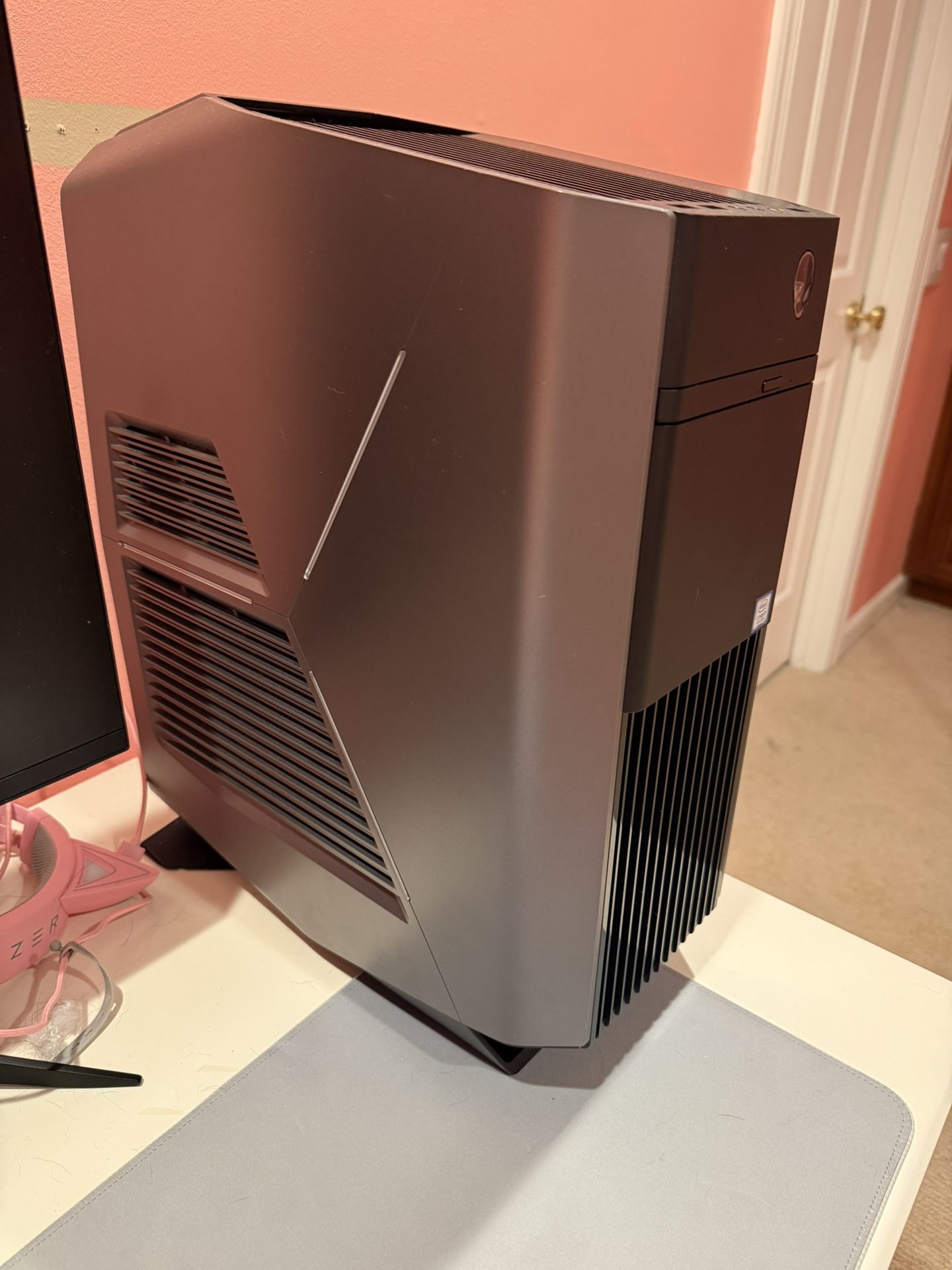 Alienware Aurora R7 Used Good Condition!