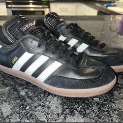 5. Adidas Samba black new 7.5 men $40 ($90 new retail)