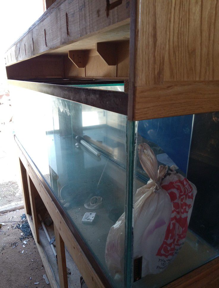 FISH TANK AQUARIUM-150 GALLONS WITH STAND-ONLY $300 OBO!!!
