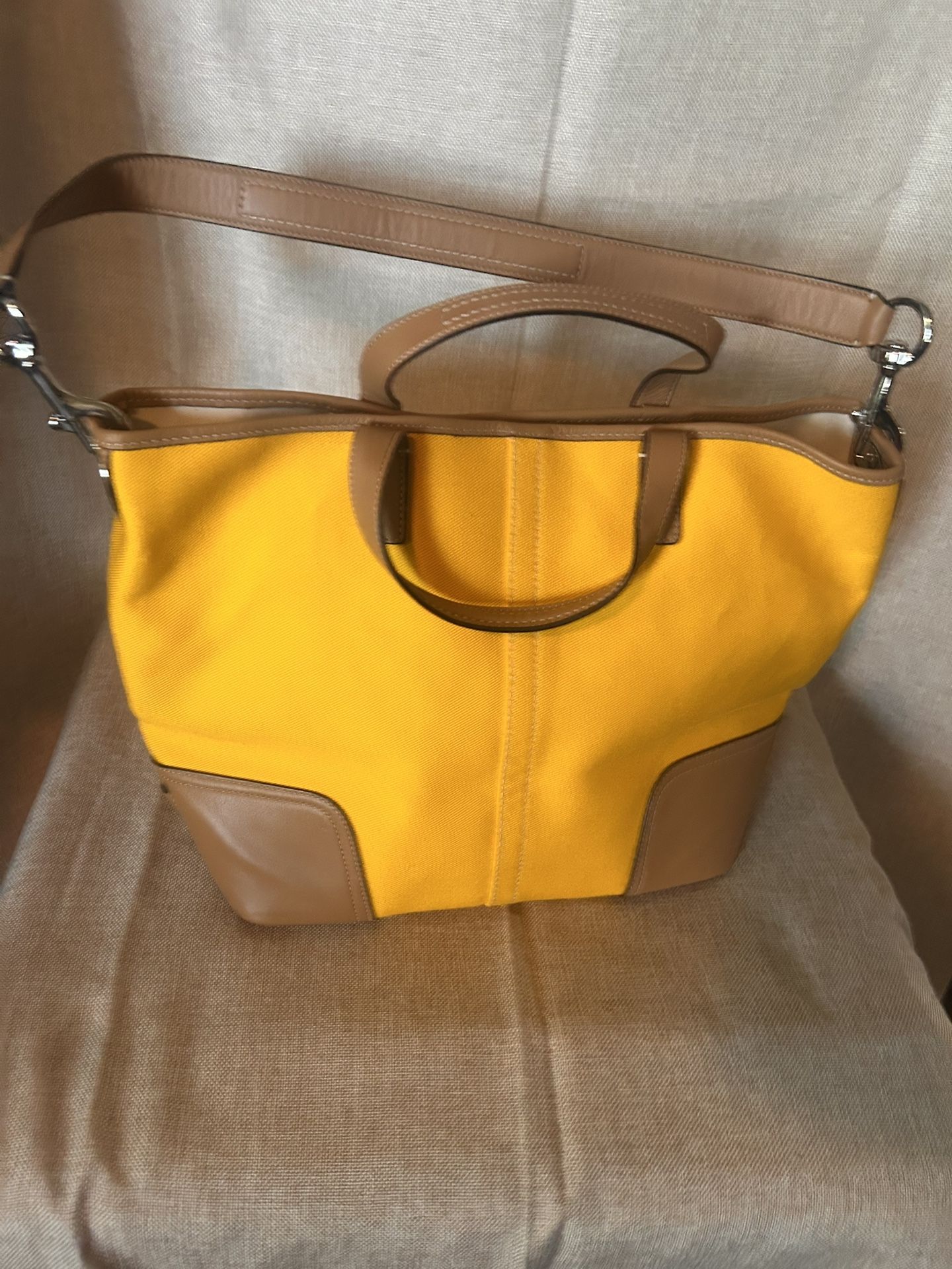 COACH YELLOW Hadley Twill Tote