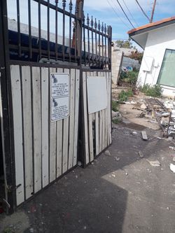 80x72 Gate Door