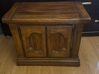 Wooden End Table with Cabinet Doors