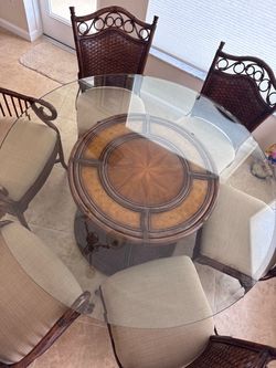 Tommy bahama dining set