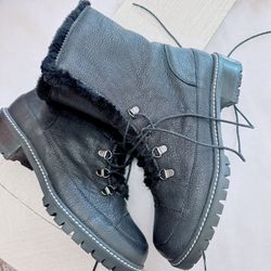 Stuart Weitzman LUGE BOOT IN NERO INDIAN NAPPA/NEW