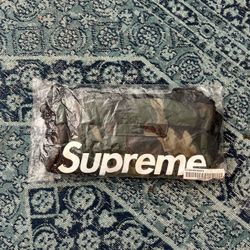 Supreme Camo handwarmer