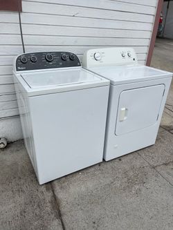 Washer & Dryer Set