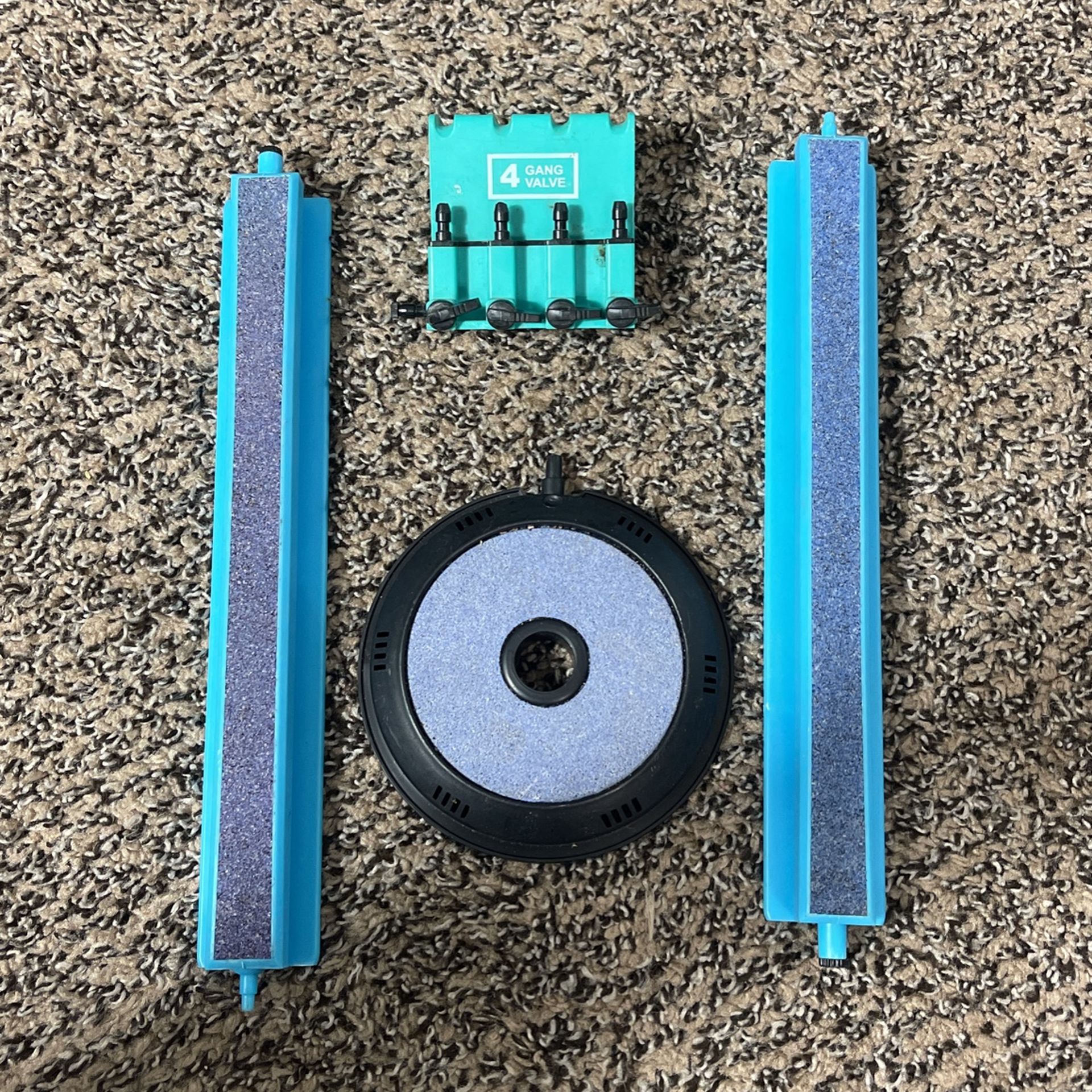 Aquarium air pump at Accessories Lot