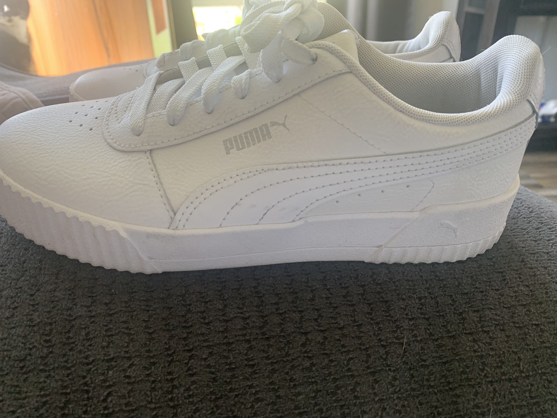 All white Puma Soft Foam size 8.5 $10