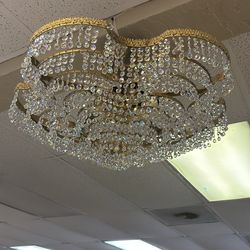 Chandlier gold