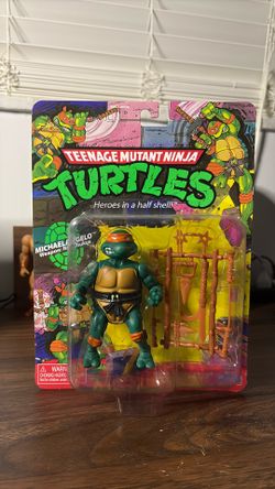 TMNT Michaelangelo Retro Figure