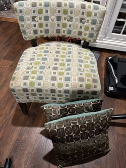 Chair And 2 Throw Pillows 