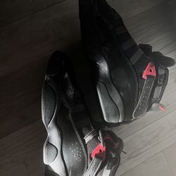 Jordans 6!