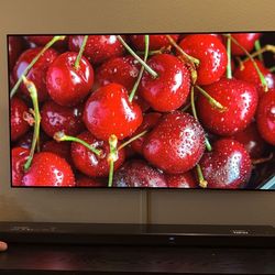 LG C9 65" 4K UHD OLED Smart TV