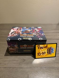 Riftbound Origins Booster box display