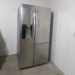 LG Refrigerator Side By Side Stainless Steel