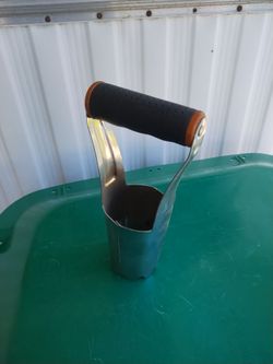 Bulb planter tool