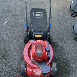 Toro Smart Stow Lawn Mower