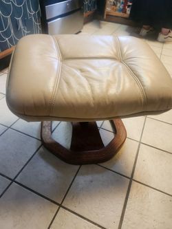 Mid-Century MODERN "Stressless" Leather Ottoman ONLY *no recliner* Ekornes LIKE NEW ivory