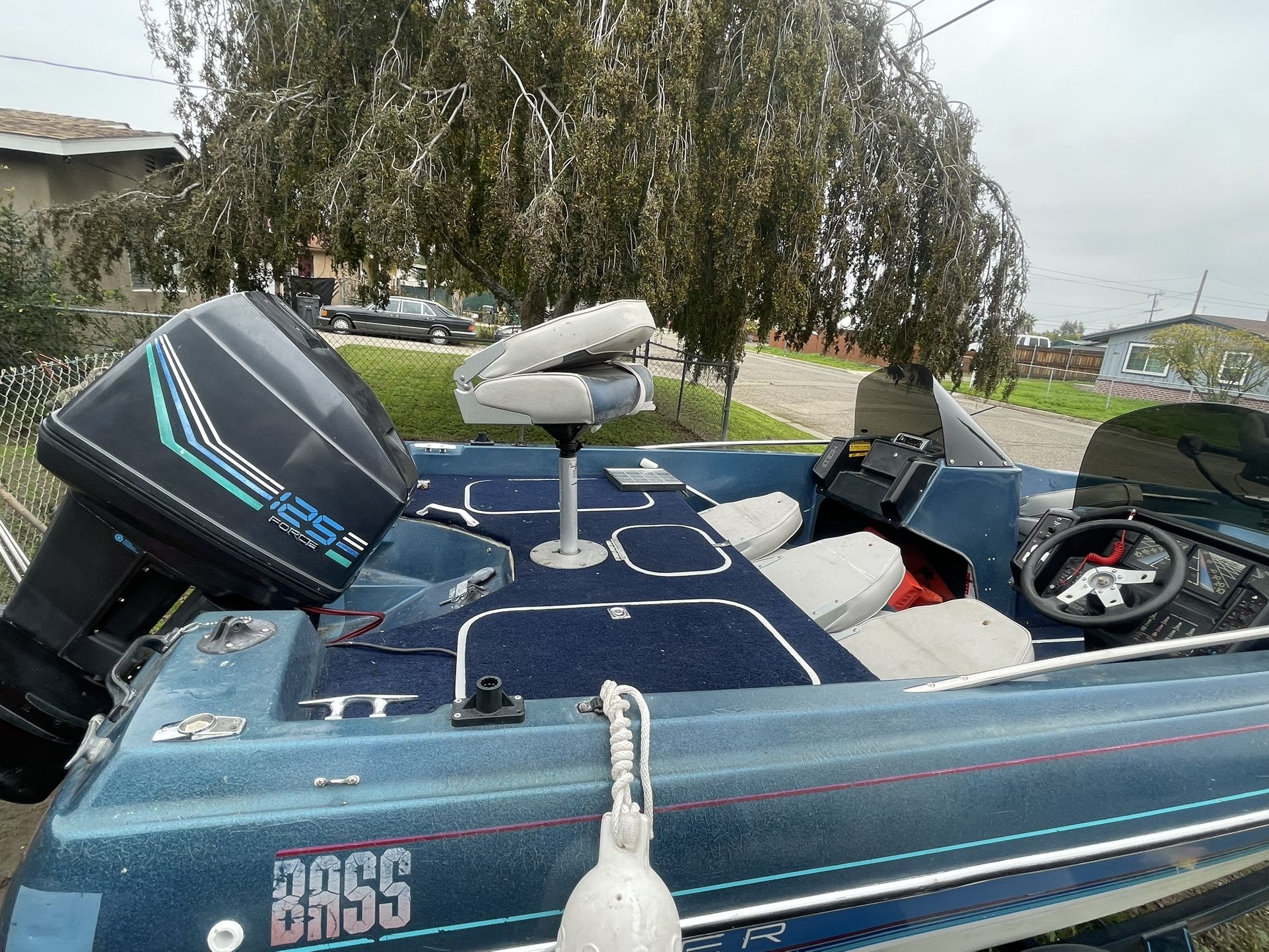 1989 Bayliner Trophy bass