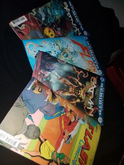 The button parts 1-4 3D cover. Flash 21-22 batman 21-22