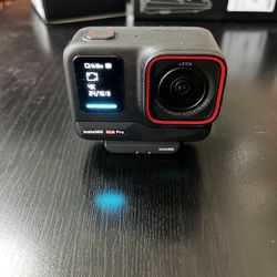 Insta360 Ace Pro action cam