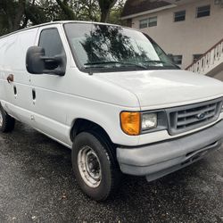 2007 Ford E-250