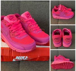 Neon Fuschia Nike AIR  Max