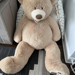 Huge Stuffed Bear 