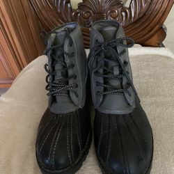 Boots Size 10 1/2 Good Conditions 