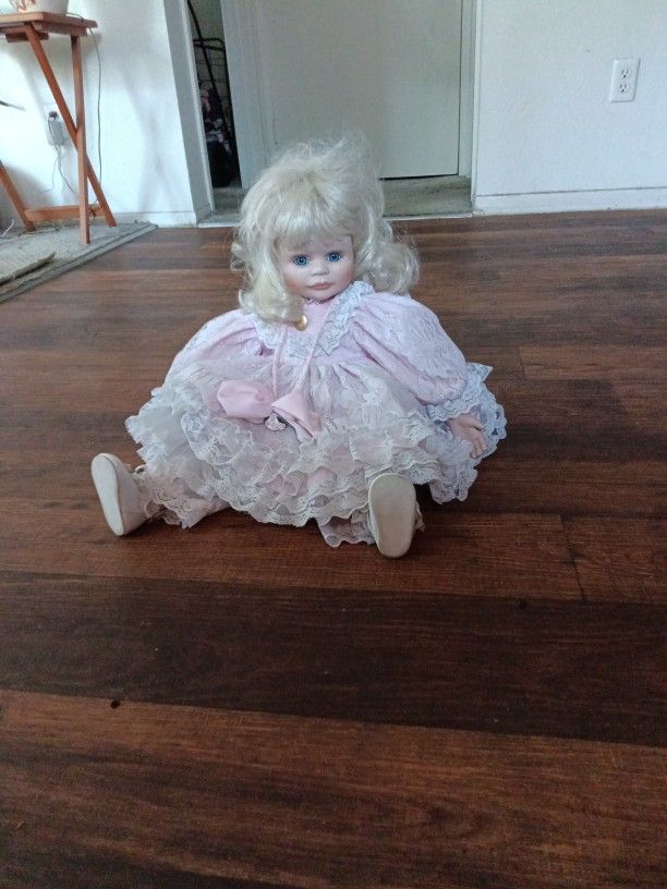 Marie Osmond Vintage Porcelain Doll,