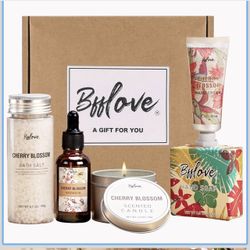 Gifts for Women BFFLOVE Gift Set for Women 5pcs Cherry Blossom Spa Set,