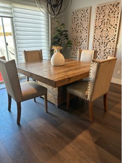 Dinning table