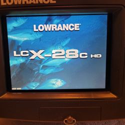 Lowrance LCX 28C HD FF/Chart Plotter 