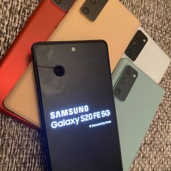 Samsung Galaxy s20 Fe 5G 128 gb unlocked with store warranty $230 each 